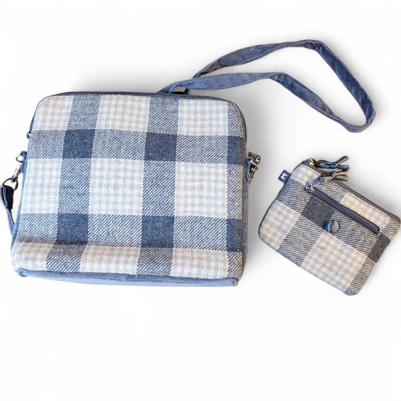 Earthsquared Plaid Crossbody Bag โ Grey & Cream ๐ค๐ฉถ - Picture 6 of 8